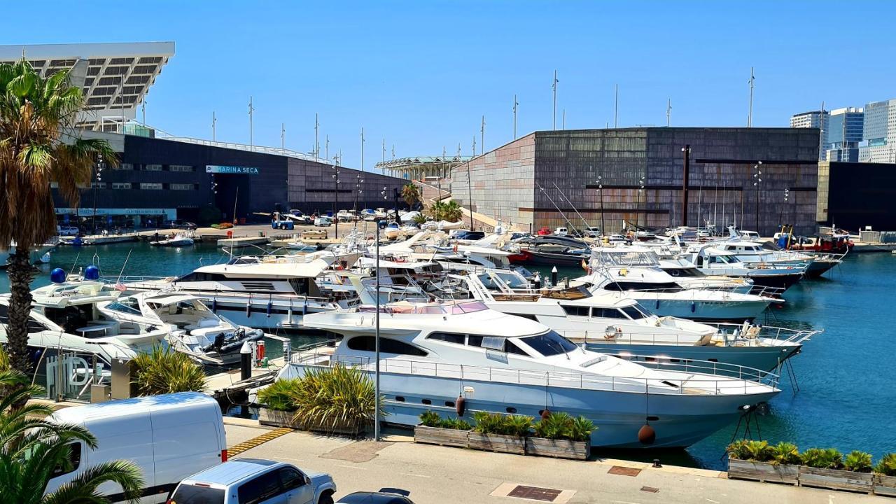 Forum-Ccib-Relax Flats Sant Adria de Besos Exterior photo
